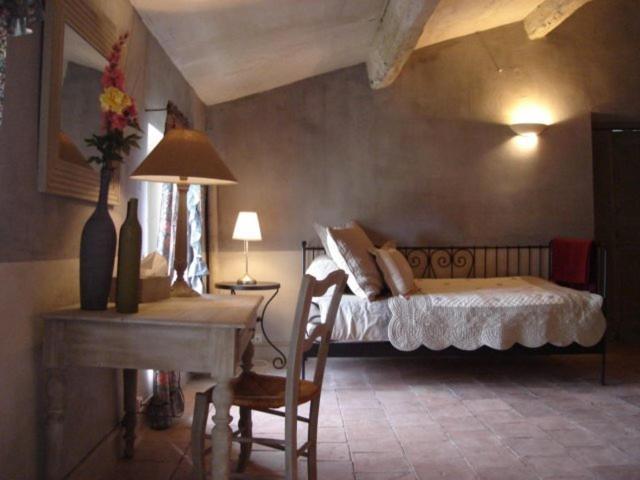 Chambres D'Hotes Le Clos De Venes Saint-Couat-dʼAude Стая снимка